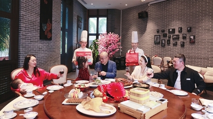 三亞年夜飯“花樣”多 家宴服務(wù)滿足多元需求